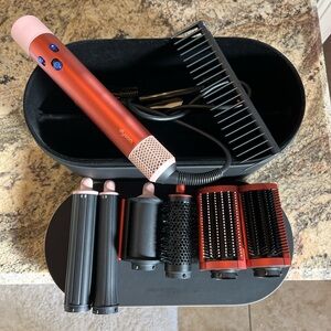 Dyson airwrap complete long Pink(strawberry) Limited Edition